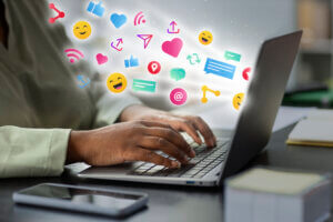 Social media reviews sway patients more than referrals