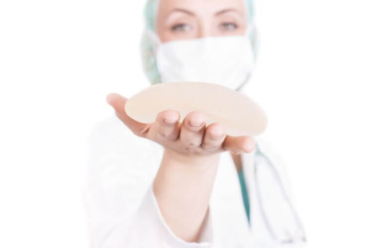 India’s teardrop gummy bear breast implant market is booming, driven by natural results, safety, and rising cosmetic and reconstructive demand.