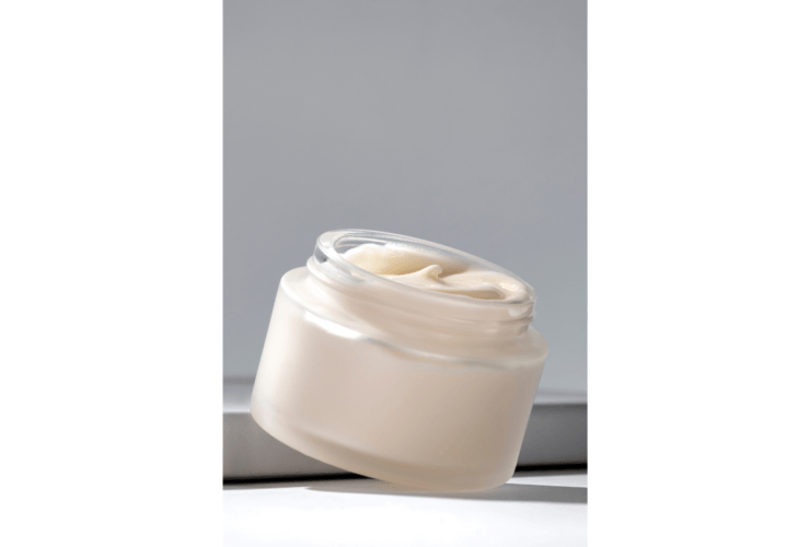 Lidocaine formulation reduces pain in cosmetic procedures
